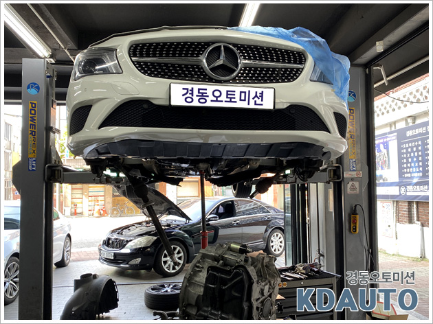 990491783_SIHip5KM_55cae77d3a84561e766cd2666c84690363c7af7d.jpg 이미지크게보기